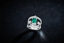 Charger l'image dans la galerie, Bague Signature Emeraude